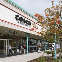 Finger Lakes Premium Outlets