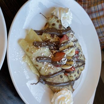 Broken Yolk Cafe - Nutella Crepes - Breakfast & Brunch Near Me - Fullerton, California Broken Yolk Cafe - Nutella Crepes - Breakfast & Brunch Near Me - Fullerton, California
