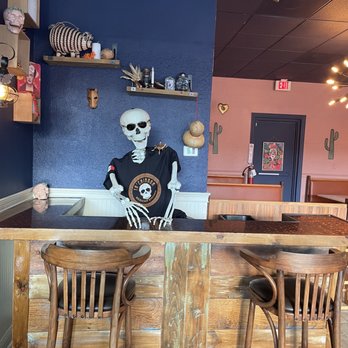 Ta’Chingon Mexican Kitchen - Skele-TONS of food to try at this place! Funky decor. - Mexican Near Me - Winter Park, Florida Ta’Chingon Mexican Kitchen - Skele-TONS of food to try at this place! Funky decor. - Mexican Near Me - Winter Park, Florida