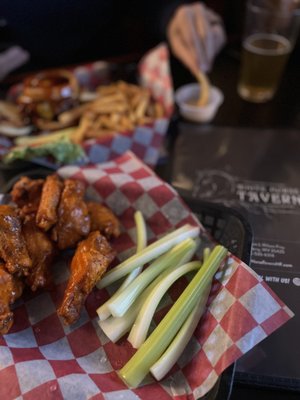 White Horse Tavern by null