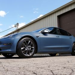 DIY Wrap Club - Model 3 wrapped in 3M Satin Thundercloud!