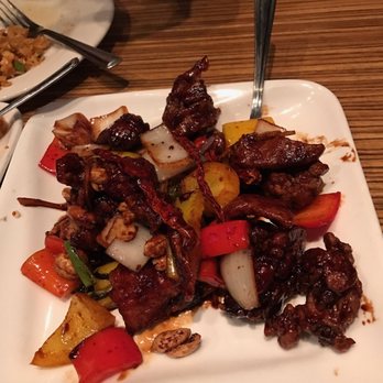 Banana Leaf - General Sao chicken - Malaysian Near Me - Vancouver, British Columbia Banana Leaf - General Sao chicken - Malaysian Near Me - Vancouver, British Columbia