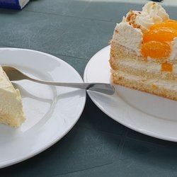 Landcafe Uhlenhoff - Zitrone-Frischkäse und Mandarine-Sahne
