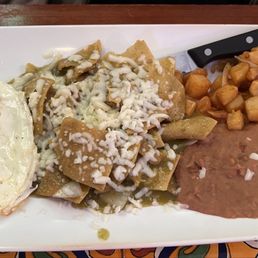 Chilaquiles Con Quevos
