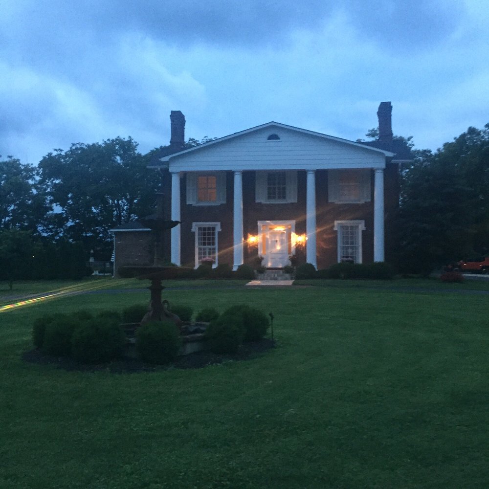 The Barr House Inn - Spectacular - Bed & Breakfast Near Me - Paris, Kentucky The Barr House Inn - Spectacular - Bed & Breakfast Near Me - Paris, Kentucky