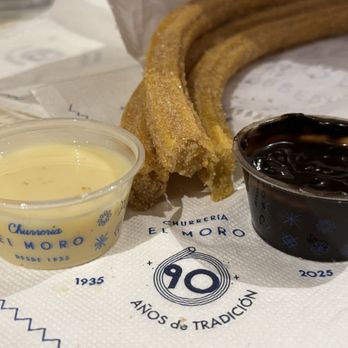 Churrería El Moro - Churros (4 for $56), sauces $30/ea - Churros Near Me - Ciudad de México, DIF Churrería El Moro - Churros (4 for $56), sauces $30/ea - Churros Near Me - Ciudad de México, DIF