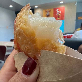 Jollibee - Coconut pineapple pie - Fast Food Near Me - Los Angeles, California