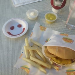 Johnny Rockets - Say goodbye to Chile with a smile.