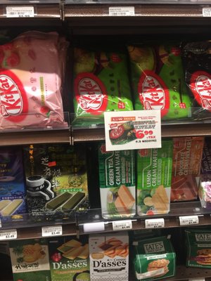 H Mart by null