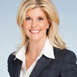 Mark Lovett Photography - Professional headshots by Mark Lovett, award winning portrait photographer, artist and portrait painter. Call 301-873-4701 for appointment.