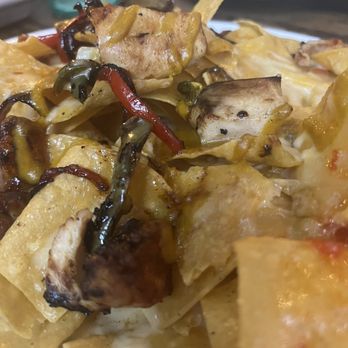 Hudson Grille - Thai chicken nachos - American Near Me - Atlanta, Georgia Hudson Grille - Thai chicken nachos - American Near Me - Atlanta, Georgia