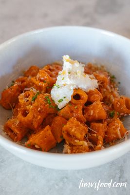 Hendy's on Henderson by null