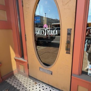Saucy Porka - Exterior - Pan Asian Near Me - Saint Louis, Missouri