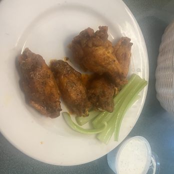 Manny's Restaurant - Chicken wings - Greek Near Me - Boiling Springs, South Carolina