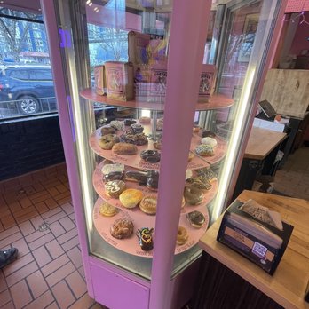 Voodoo Doughnut - Donuts - Donuts Near Me - Portland, Oregon Voodoo Doughnut - Donuts - Donuts Near Me - Portland, Oregon