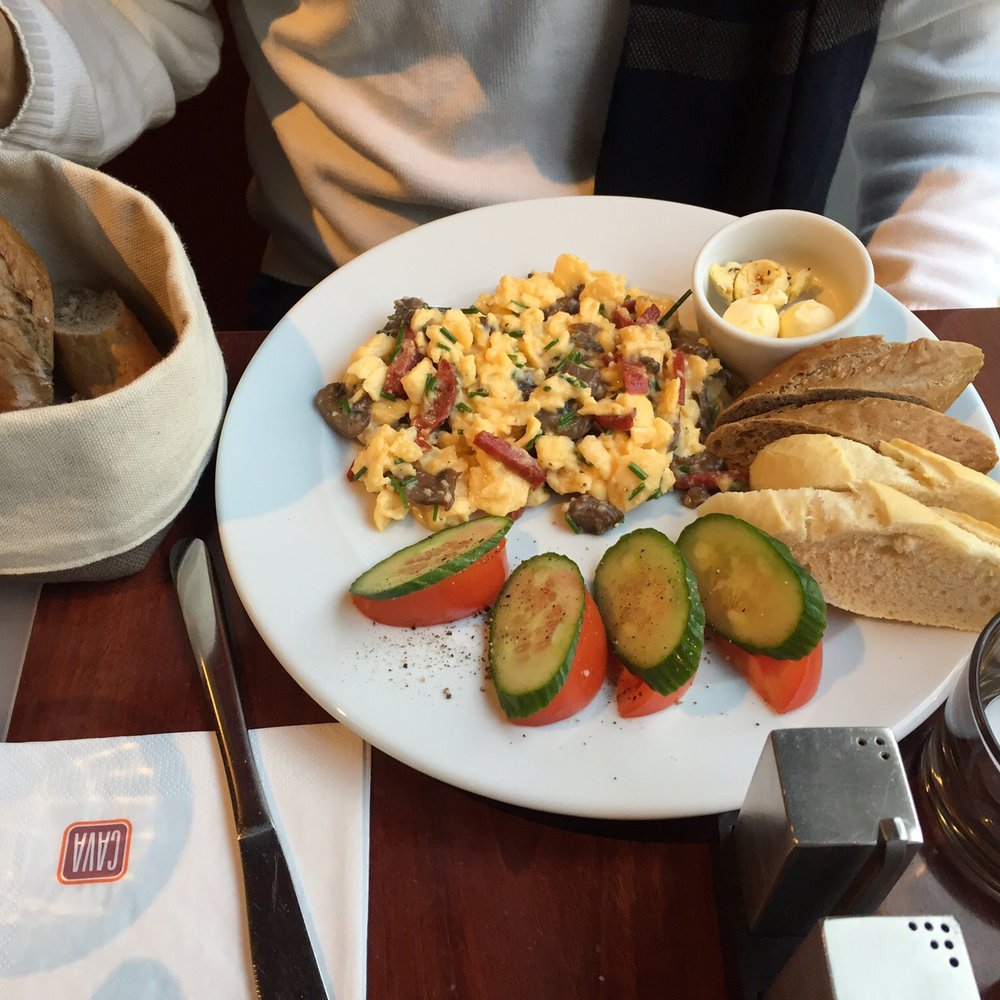 Cava - Scramble eggs - Cafes Near Me - Warsaw, MZ Cava - Scramble eggs - Cafes Near Me - Warsaw, MZ