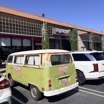 Shugar Shack - From the parking lot - Desserts Near Me - Huntington Beach, California
