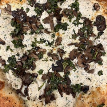 Bud’s Pizza & Beer - CROWN JEWEL - Pizza Near Me - St. Louis, Missouri