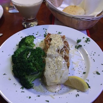 Teri's Restaurant - Panko crusted halibut with garlic mashed potatoes and broccoli. Delicious! - Steakhouses Near Me - Longview, Washington Teri's Restaurant - Panko crusted halibut with garlic mashed potatoes and broccoli. Delicious! - Steakhouses Near Me - Longview, Washington