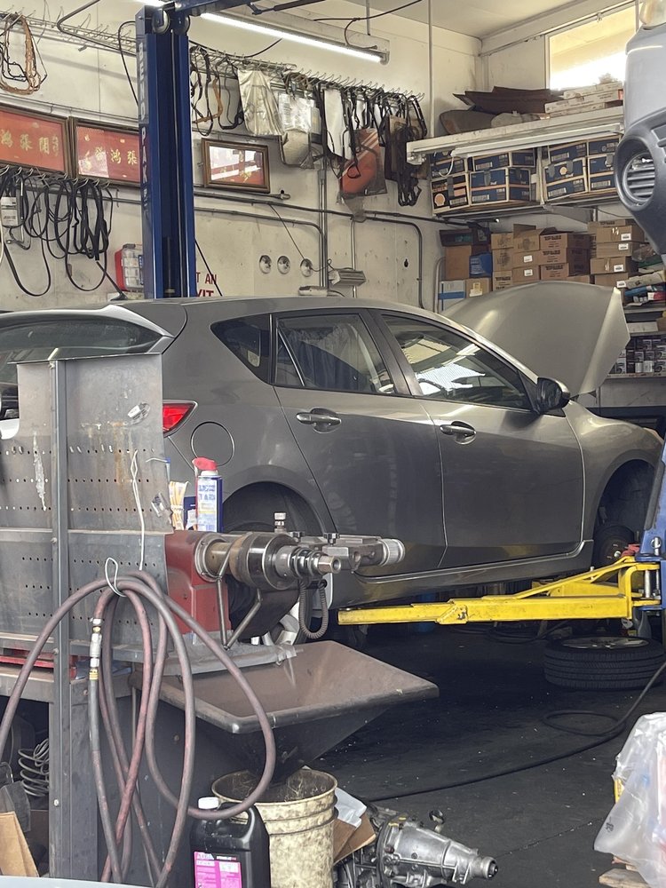 VO AUTO REPAIR Updated October 2024 49 Reviews 631 N Garfield Ave