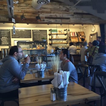 Fàme Caffe - Casual atmosphere, bit loud but still allows you to have a conversation with friends and family. - Coffee & Tea Near Me - Phoenix, Arizona Fàme Caffe - Casual atmosphere, bit loud but still allows you to have a conversation with friends and family. - Coffee & Tea Near Me - Phoenix, Arizona