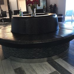 Bounce Beauty Lounge - Waiting area