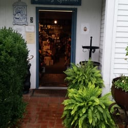 The Country Gourmet - Store entry