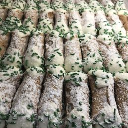 Mini Cannolis