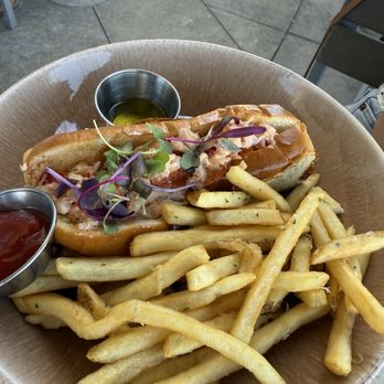 Lighthouse - Breakfast & Brunch Near Me - Newport Beach, California