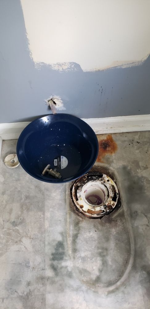 Slide of Clewis Renovations