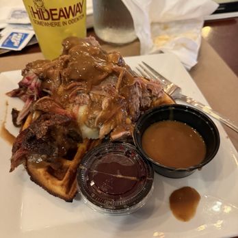 The Hideaway - Sports Bars Near Me - Odenton, Maryland