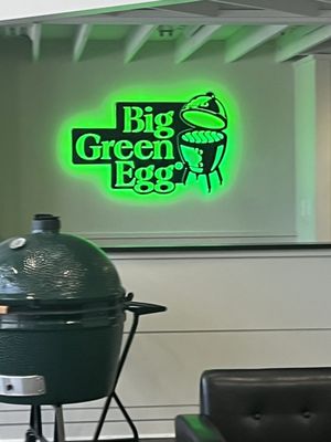 Big Green Egg by null