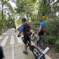 Bike School Bentonville - On the intro to Slaughter Pen trails ride.