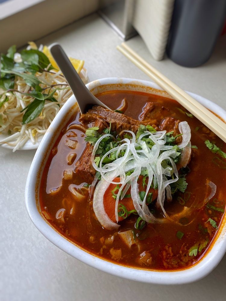 Pho Xe Lua