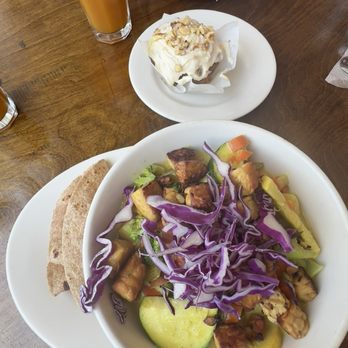 Lotus Cafe & Juice Bar - Chicken Quinoa Tahini Bowl| Vegan Carrot Cake | Curry Tempeh | Papaya Juice - Vegetarian Near Me - Encinitas, California Lotus Cafe & Juice Bar - Chicken Quinoa Tahini Bowl| Vegan Carrot Cake | Curry Tempeh | Papaya Juice - Vegetarian Near Me - Encinitas, California