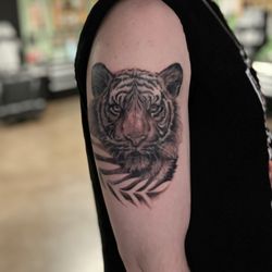 Overground Tattoo - Tiger tattoo by Julianna
