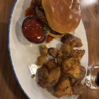 Tupelo Honey Southern Kitchen & Bar - Sweet & Spicy Chicken Sandwich - Southern Near Me - Arlington, Virginia Tupelo Honey Southern Kitchen & Bar - Sweet & Spicy Chicken Sandwich - Southern Near Me - Arlington, Virginia
