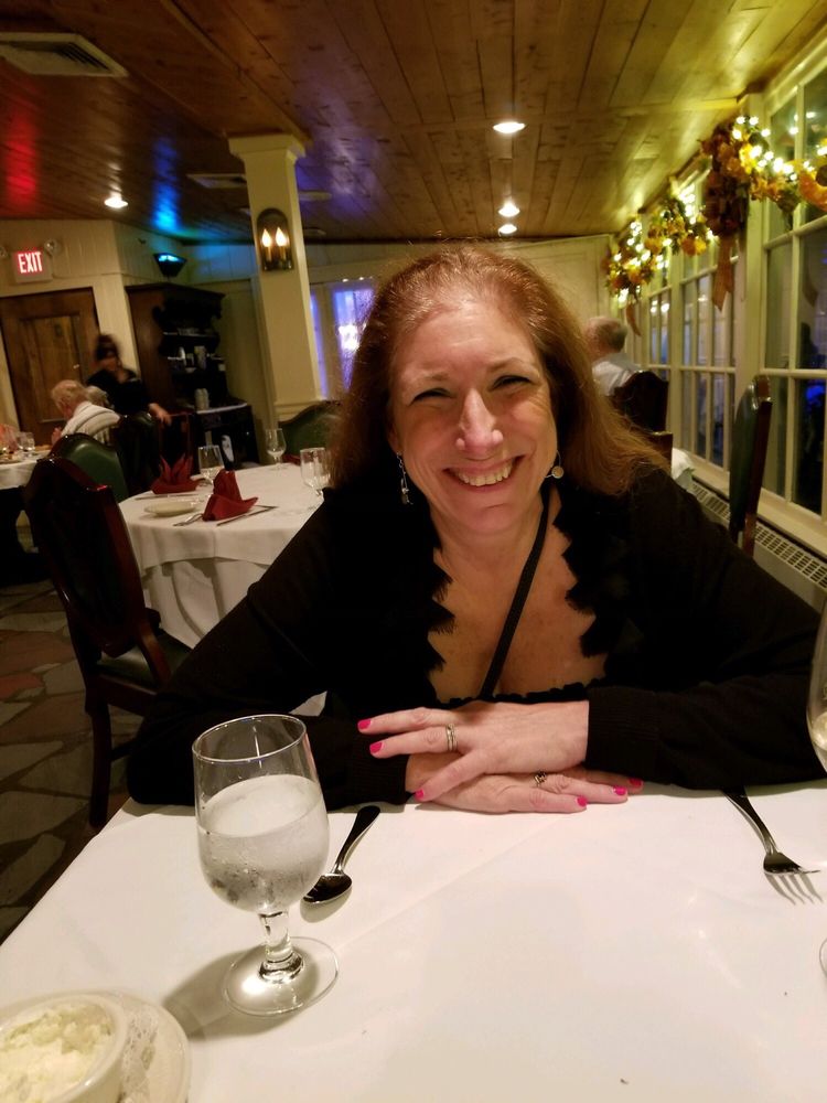 DISCOUNT TOWN LIQUORS Updated September 2024 1228 S Main Rd