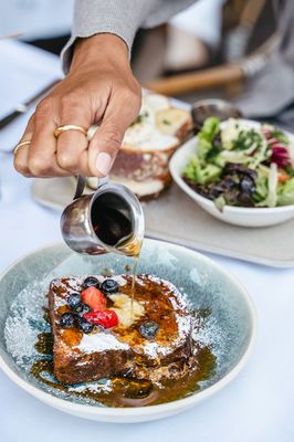 Francine Restaurant by null