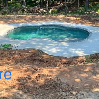 E Leveling Grading - Backyard before work was done - Excavation Services Near Me - Bishop, Georgia E Leveling Grading - Backyard before work was done - Excavation Services Near Me - Bishop, Georgia