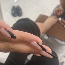 Design Nails - Not sharp looks and feels like there about to fall off