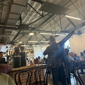 La Maison by Cafe Dear Leon - Atmosphere - Coffee & Tea Near Me - Baltimore, Maryland La Maison by Cafe Dear Leon - Atmosphere - Coffee & Tea Near Me - Baltimore, Maryland