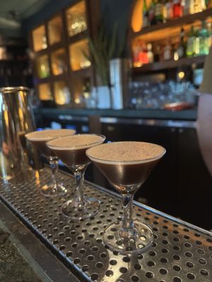 Clifton Club Bar & Lounge by null