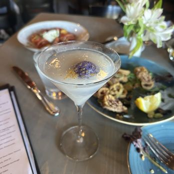 Salt & Stone - Wine Bars Near Me - Kenwood, California