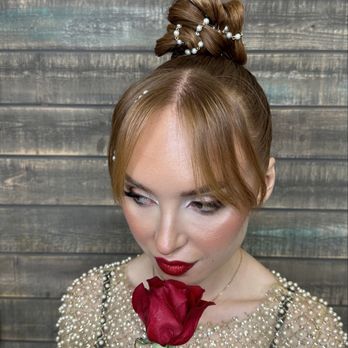 Hair By Manush Telunts - Soft glam, pearl details, timeless elegance. - Hair Stylists Near Me - Glendale, California Hair By Manush Telunts - Soft glam, pearl details, timeless elegance. - Hair Stylists Near Me - Glendale, California