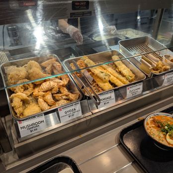 Marugame Udon - Tempura self serve - Japanese Near Me - Vancouver, British Columbia Marugame Udon - Tempura self serve - Japanese Near Me - Vancouver, British Columbia