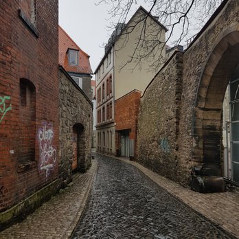 Faustfood - urig auch außerhalb - Curry Sausage Near Me - Erfurt, TH Faustfood - urig auch außerhalb - Curry Sausage Near Me - Erfurt, TH