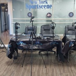 Cafe Ray's - Sports radio show live daily