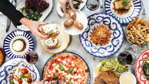 La Pizza & La Pasta by null