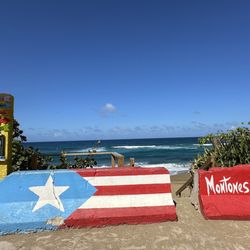 Playa Montones - Entrance from the road